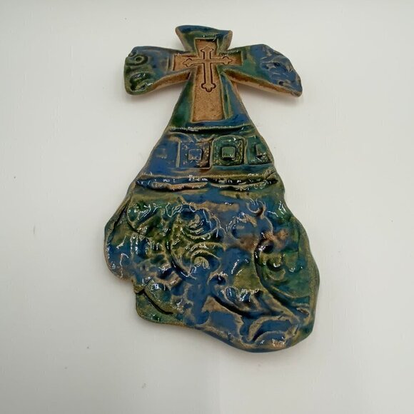 Sgnd "Remember the Cross 10" Art Pottery Religious Christianity Cross Wall Hang - Picture 3 of 7